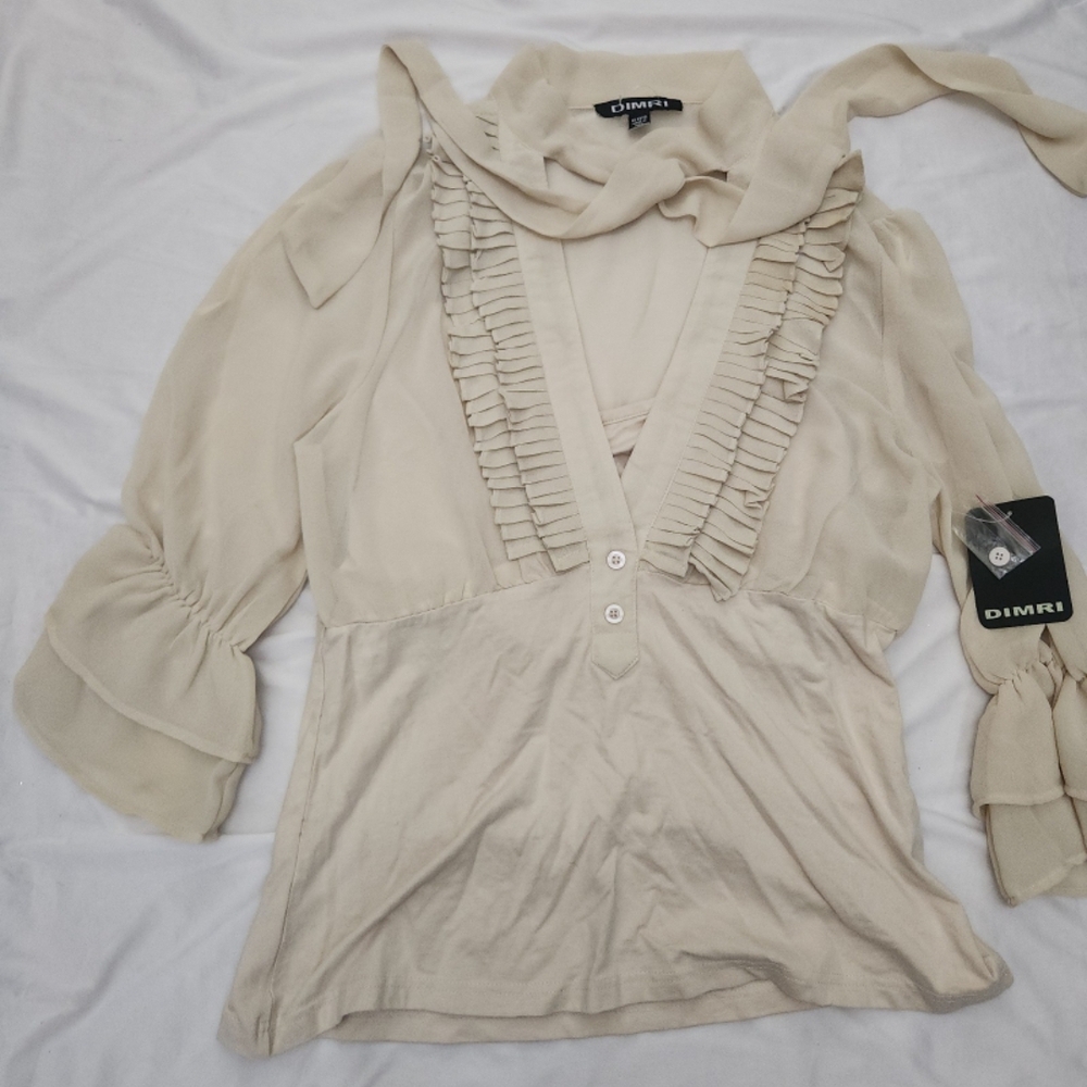 New Dimri Women's Size Medium Beige ruffle Blouse #D018